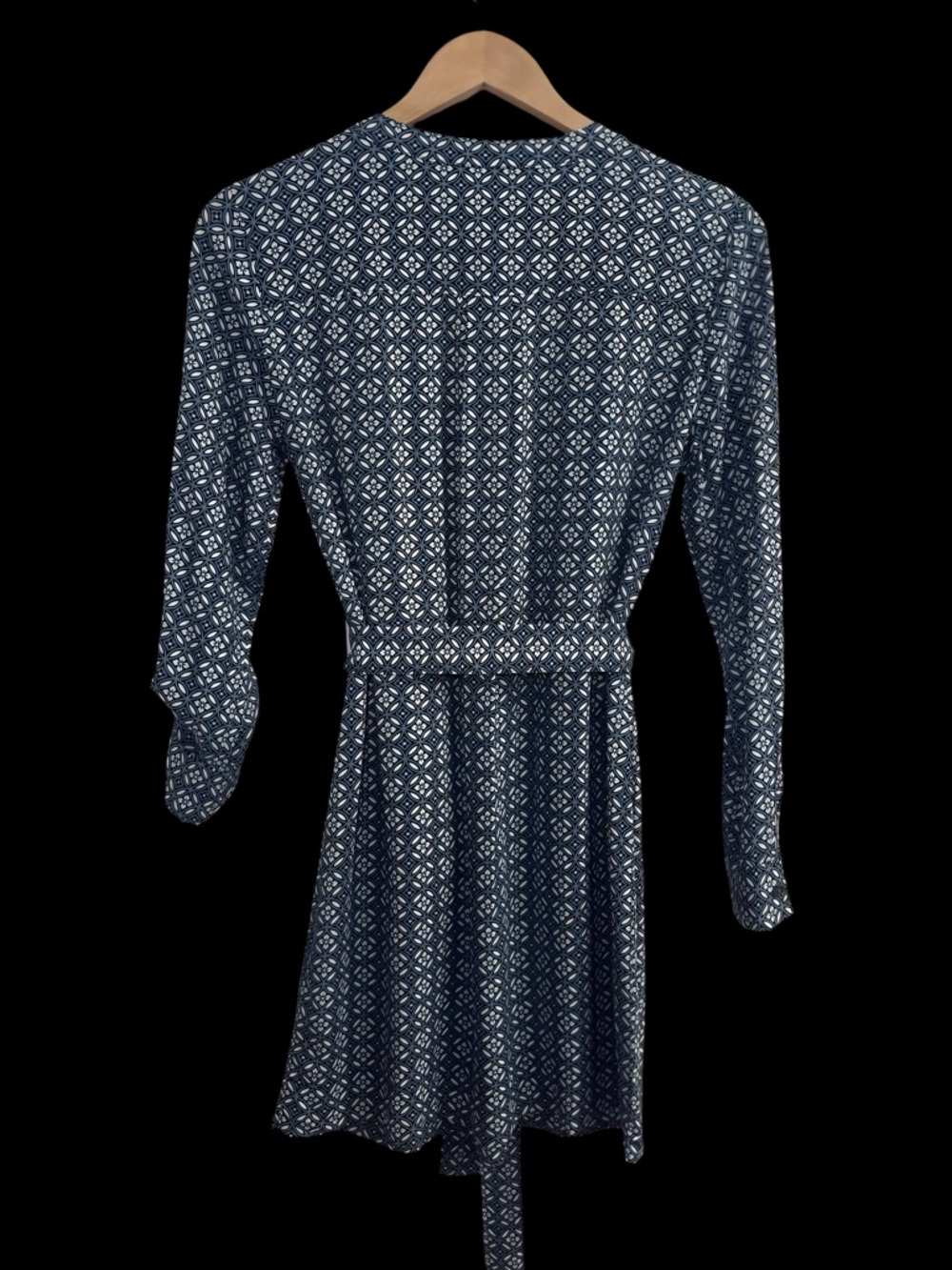 Banana Republic Blue Geometric Safari Shirt Dress Roll Tab Sleeves & Tie Waist 4 - Picture 10 of 13